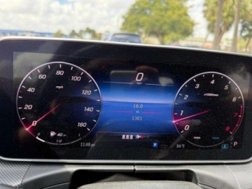 Mercedes Klasa C W206 2024 Mercedes-Benz Klasa C 2024r., 4x4, 2.0L 2.0 Hybryda 255KM, zdjęcie 6