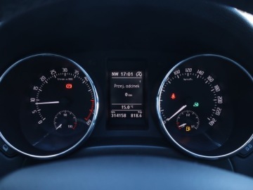 Skoda Yeti Outdoor 2.0 TDI 150KM 2015 Skoda Yeti 2.0 TDI, Salon Polska, 4X4, DSG, Navi, zdjęcie 10