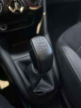 Peugeot 208 I Hatchback 3d 1.2 VTI 82KM 2013 Peugeot 208 1.2 VTi Active 1.2 Benzyna 82KM, zdjęcie 13