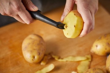 Скребок FISKARS Functional Form 1014419