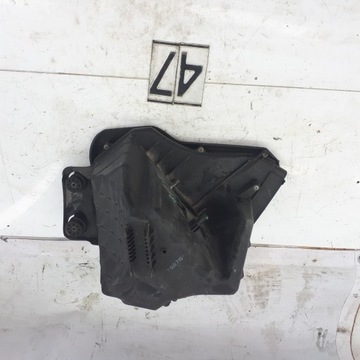 BMW E46 1.8 POUZDRO FILTRU VZDUCHU 7508710