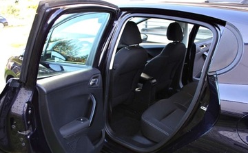 Peugeot 208 I Hatchback 5d Facelifting 1.2 PureTech 82KM 2016 Peugeot 208 1.2I Led Klimatyzacja Kamera cofania Tempomat Gwarancja 1 r, zdjęcie 11