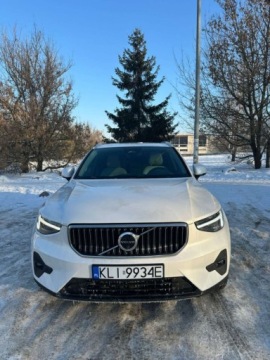 Volvo XC40 2024 Volvo XC 40 Plus 2024 ZarejestrowaneGotowe do jazdy 2.0 Benzyna 247KM, zdjęcie 9