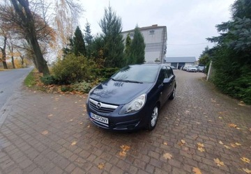 Opel Corsa D Hatchback 1.2 Twinport ECOTEC 85KM 2010 Opel Corsa Opel Corsa 1.2 16V Cosmo 1.2 Benzyna 85KM