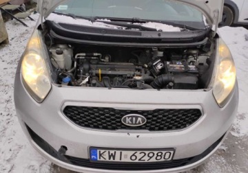 Kia Venga Mikrovan 1.4 DOHC CVVT 90KM 2011 Kia Venga 2011r, 1.4 Benzyna. Lekko uszkodzony lewy tyl. Jezdzi 1.4 90KM, zdjęcie 4