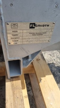 Шнековый питатель для опилок и щепы / 28, 29 /