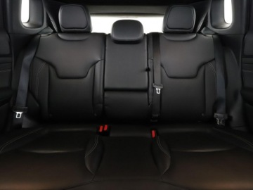 Jeep Compass II SUV Facelifting 1.3 GSE T4 150KM 2021 Jeep Compass automat skóra navi kamera360 grzane, zdjęcie 17