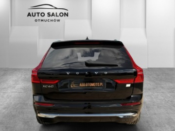 Volvo XC60 II Crossover Plug-In Facelifting 2.0 T8 455KM 2023 Volvo XC 60 INSCRIPTION panorama ful led, zdjęcie 5