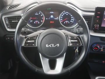 Kia Ceed III Kombi Facelifting 1.0 T-GDI 100KM 2022 Kia Ceed 1.0 T-GDI, Salon Polska, Serwis ASO, zdjęcie 14