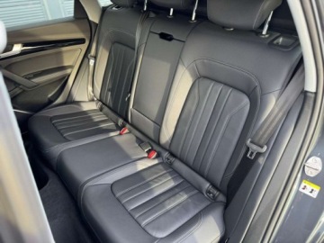 Audi Q5 II SUV Facelifting 2.0 40 TFSI MHEV 204KM 2022 Audi Q5 Kamera cofania , Tempomat , Matrix 2.0 Benzyna 204KM, zdjęcie 24