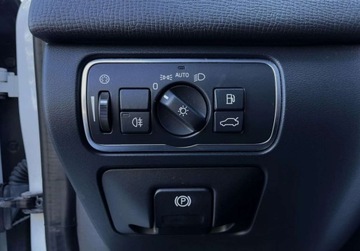 Volvo XC60 I SUV Facelifting 2.0 D4 DRIVE-E 190KM 2015 Volvo XC 60 2.0 D 190KM automatskoraNAVIbezwypadkowy zarejestrowany, zdjęcie 29