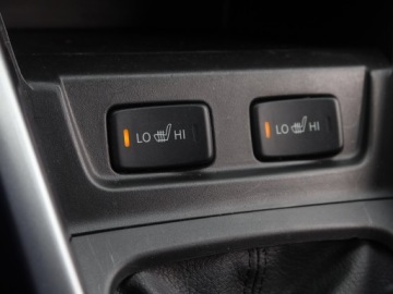 Suzuki Vitara III SUV Facelifting 1.0 BoosterJet 111KM 2019 Suzuki Vitara 1.0 BoosterJet, Salon Polska, zdjęcie 17