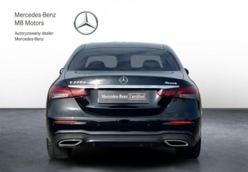 Mercedes Klasa E W214 Sedan 2.0 220d 197KM 2023 Mercedes-Benz Klasa E 4Matic AMG Line SalonPL Distonic CarPlay Android Aut, zdjęcie 3