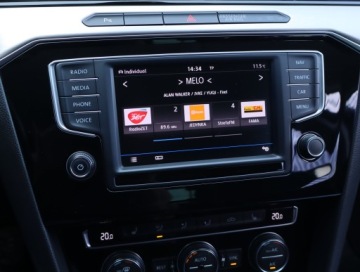 Volkswagen Passat B8 Variant 2.0 TDI BlueMotion SCR 150KM 2017 VW Passat 2.0 TDI, Salon Polska, 1. Właściciel, zdjęcie 11