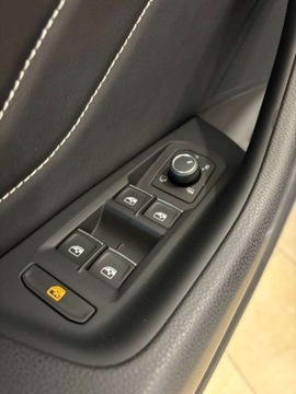 Volkswagen Arteon Fastback Facelifting 2.0 TSI 190KM 2022 Volkswagen Arteon Shooting Brake R-Line 2.0TSI 190KM VAT 23 AppConnect, zdjęcie 8