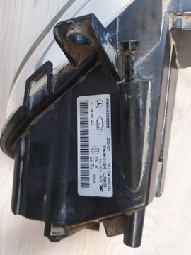 MERCEDES ACTROS MP4 R16 ПЕРЕДНИЙ Л.ГАЛОГЕН 9608200256