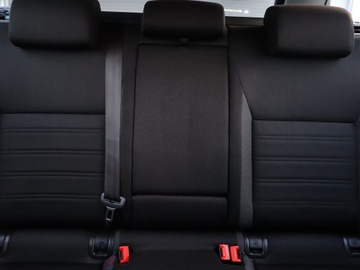 Skoda Octavia III Kombi Facelifting 1.5 TSI ACT 150KM 2018 Skoda Octavia 1.5 TSI, Salon Polska, zdjęcie 9