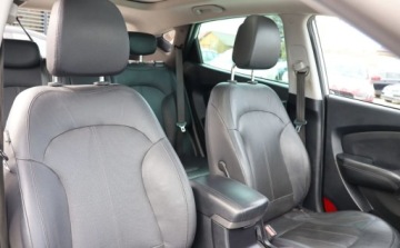 Hyundai ix35 SUV R 2.0 CRDi 136KM 2013 Hyundai ix35 Panorama, K. Cofania, Nawigacja, Multifunkcja, Tempomat, Grza, zdjęcie 15