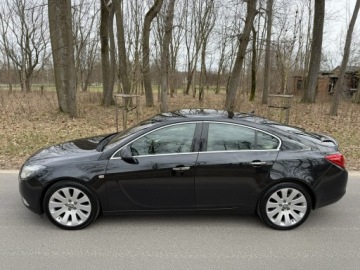 Opel Insignia I Hatchback 2.0 CDTI ECOTEC 160KM 2010 Opel Insignia Cosmo 2.0 CDTI 160KM Navi Alu 19'', zdjęcie 3