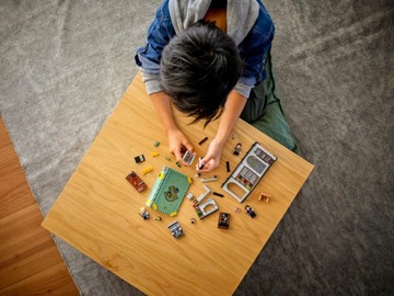 LEGO Harry Potter 76385 Zajęcia z zaklęć i uroków