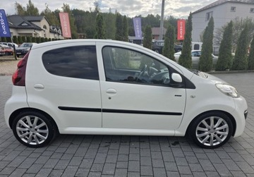 Peugeot 107 Hatchback 5d Facelifting 2012 1.0 VTI 68KM 2012 Peugeot 107 Peugeot 107 Benzyna 68KM, zdjęcie 3
