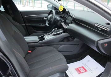 Peugeot 508 II 2019 Peugeot 508 Peugeot 508 BlueHDi 160 EAT8 Allure Business-Paket 2.0 Diesel, zdjęcie 22