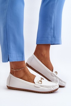 МОКАСИНЫ ЖЕНСКИЕ КЛАССИЧЕСКИЕ МОКАСИНЫ ИЗ ЭКО КОЖИ С ДЕКОРАЦИЕЙ, БЕЛЫЕ 38