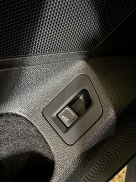 Volkswagen Arteon Fastback 2.0 TSI 190KM 2020 Volkswagen Arteon R-Line 2.0 TSI 190KM DSG Salon PL Lane Assist Tempomat, zdjęcie 9