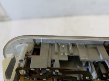 LAMPA POLSTROVÁNÍ NISSAN JUKE F15