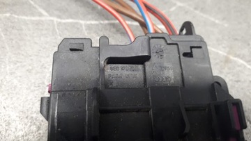 8E0972701 KONEKTOR INSTALACE AUDI A8 D3 C6 08R
