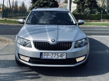 Skoda Octavia III Kombi 1.6 TDI CR DPF 105KM 2015 Skoda Octavia 1,6 TDI 105 KONI Zarejestrowana Super stan Wsiadac - jec, zdjęcie 1