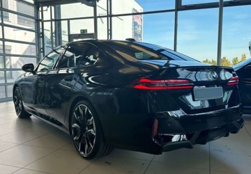 BMW Seria 5 G90-91 2026 BMW Seria 5 520d xDrive, Panorama, M sport, Pakiet Travel, Bowers, 21 cali, zdjęcie 1