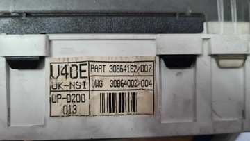 BUDÍKY PŘÍSTROJOVÁ DESKA VOLVO V40 FACELIFT 1,9TD