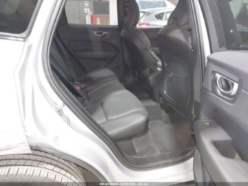 Volvo XC60 II 2025 Volvo XC 60 B5 Plus 2025 2.0 Benzyna 247KM, zdjęcie 13