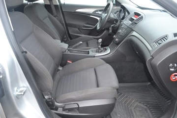 Opel Insignia I Sedan 1.8 Twinport ECOTEC 140KM 2010 Opel Insignia, Zarejestrowana, zdjęcie 8