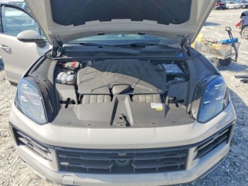 Porsche Cayenne III 2024 Porsche Cayenne Coupe 2024 3.0 Benzyna 348KM, zdjęcie 6