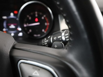 Land Rover Range Rover Evoque I SUV 5d Facelifting 2.0D TD4 150KM 2015 Land Rover Range Rover Evoque 2.0Td4 HSE, zdjęcie 31