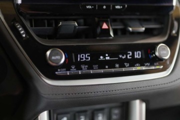 Toyota Corolla Cross 2.0 Hybrid Dynamic Force 197KM 2024 Toyota Corolla Cross Cross 2.0 Hybrid Executive 2.0 Hybryda 197KM, zdjęcie 17