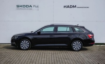 Skoda Superb III Kombi Plug-In Hybrid 1.4 TSI Plug-In-Hybrid 218KM 2021 Skoda Superb Skoda Superb 1.4 Phev Ambition DSG 1.4 Hybryda Plug-in 218KM, zdjęcie 4