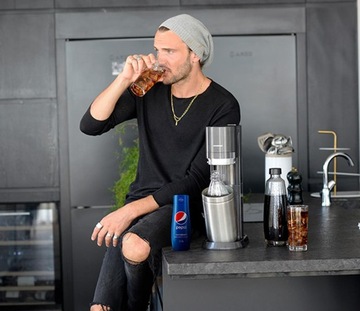 SodaStream ART WHITE Насыщатель + 2x СИРОП ПЕПСИ