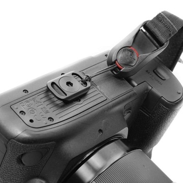 Наручный держатель для камеры Peak Design CLUTCH v3
