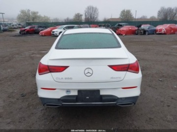 Mercedes CLA C118/X118 2020 Mercedes-Benz CLA MERCEDES-BENZ CLA 250 4MATIC 2.0 Benzyna 221KM, zdjęcie 3