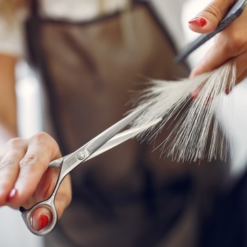 Парикмахерский набор НОЖНИЦЫ ПАРИКМАХЕРСКИЕ НАСАДКИ ДЛЯ РАСЧЕСКИ ЗАЖИМЫ ЧЕХОЛ