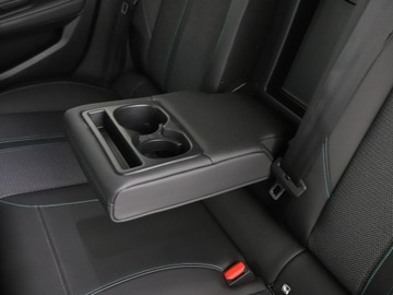 Peugeot 308 III Hatchback 1.2 PureTech 130KM 2022 Peugeot 308 Automat full LED półskóra navi, zdjęcie 36