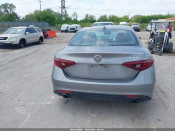 Alfa Romeo Giulia II 2018 Alfa Romeo Giulia Ti 2018 2.0l 2.0 Benzyna 280KM, zdjęcie 4