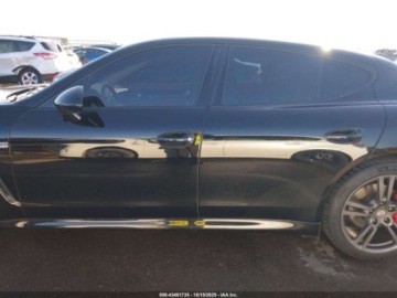 Porsche Panamera I Liftback 3.6 V6 300KM 2011 Porsche Panamera 4 2011 3.6l 3.6 Benzyna 300KM, zdjęcie 2