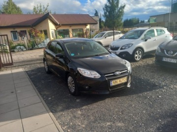 Ford Focus III Hatchback 5d 1.0 EcoBoost 125KM 2013 Ford Focus FORD FOKUS MK 3 benzyna super stan Benzyna 125KM, zdjęcie 1