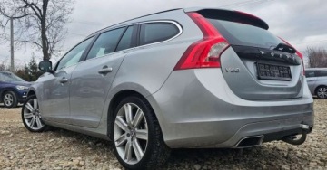 Volvo V60 I 2016 Volvo V60 2.0 Moc 240 KM benzyna - GAZ 2.0 Benzyna 240KM, zdjęcie 2
