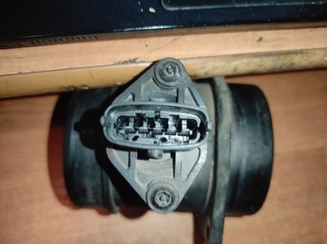 8670112 VÁHA VZDUCHU VOLVO S80 2.5 TDI