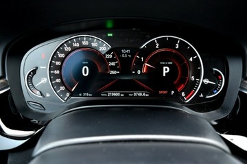 BMW Seria 5 G30-G31 Touring 520d 190KM 2018 BMW 520 520d 190Km_Luxury Line Duża Navi Xenon, zdjęcie 26